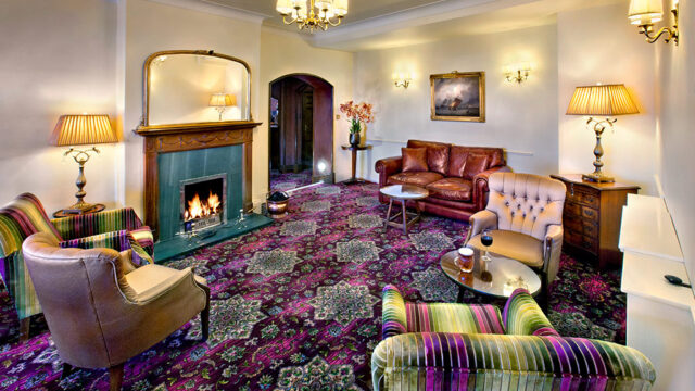 kingsway-hotel-lounge.jpg